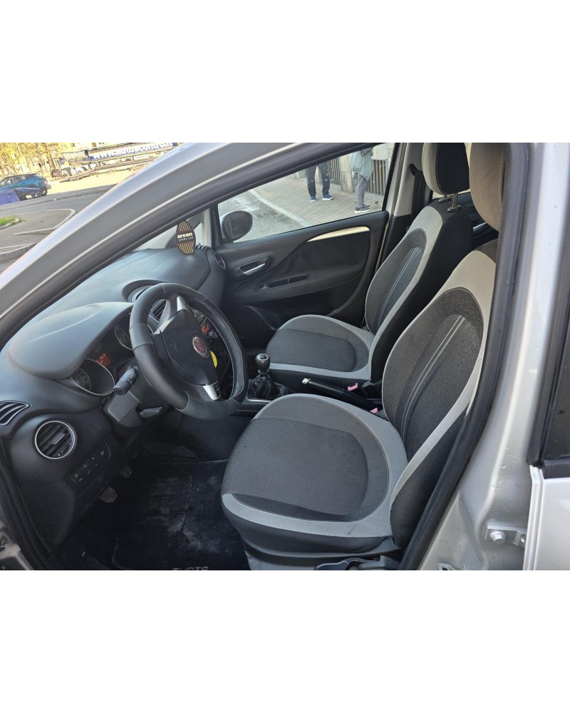 Fiat grande punto benzina metano